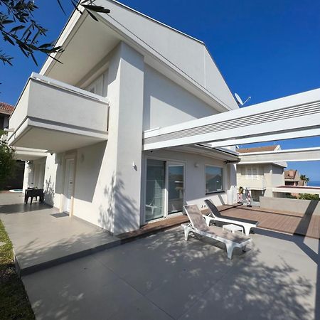 Villa White House Aci Catena Exterior foto